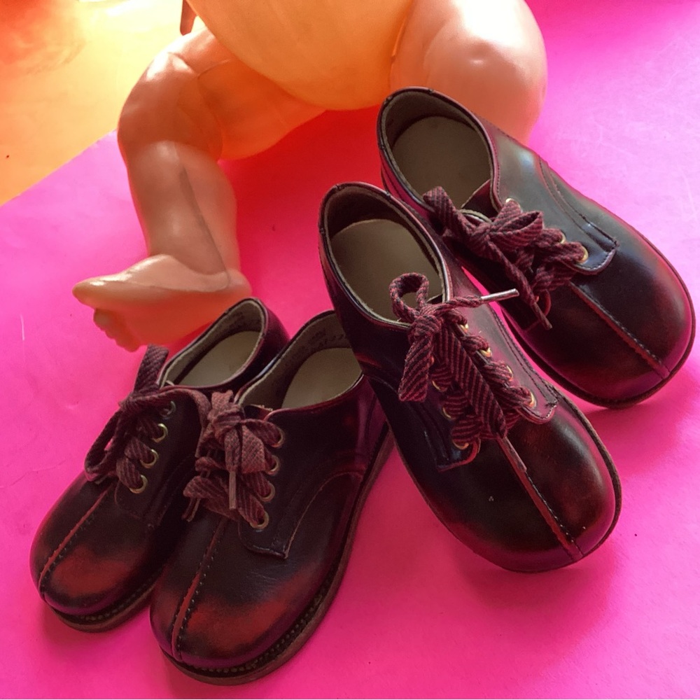 Vintage Child Stride leather shoes